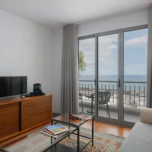 sea-front-apartment-princesa-d-amelia.madeira-islandshotels.com/